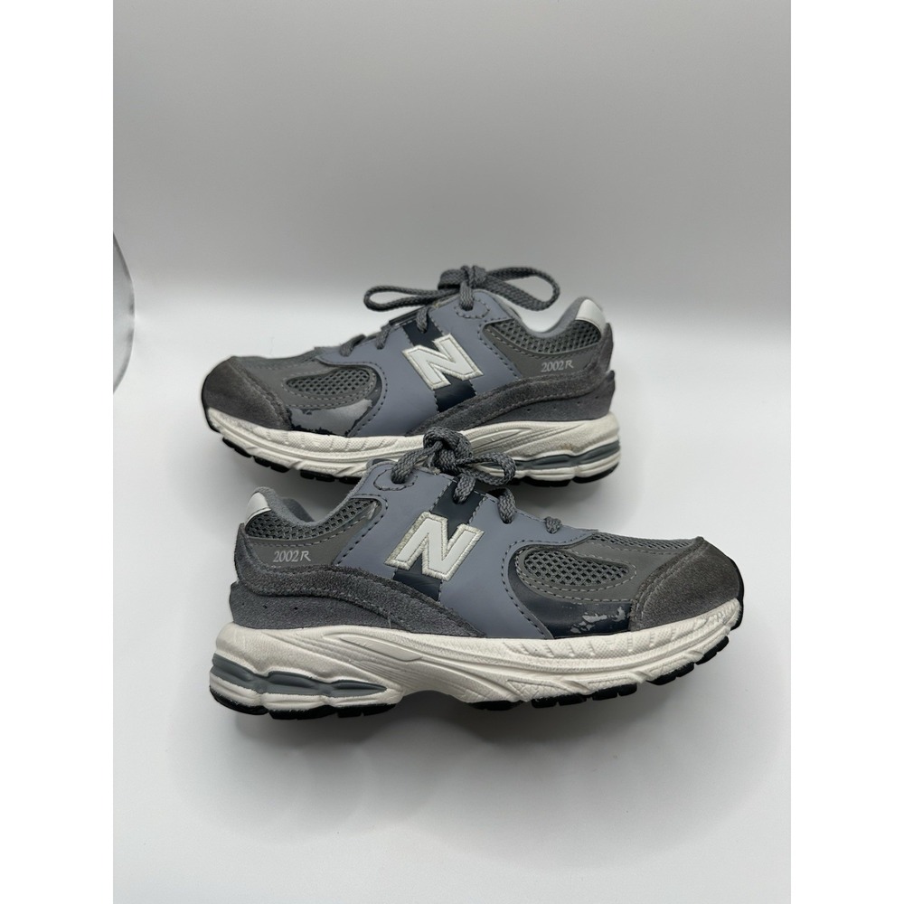 New Balance 2002R Grey And White Baby 10
